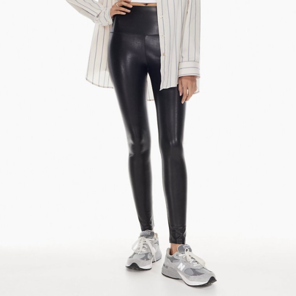 Wilfred Free Daria Black Vegan Leather Legging - Aritzia